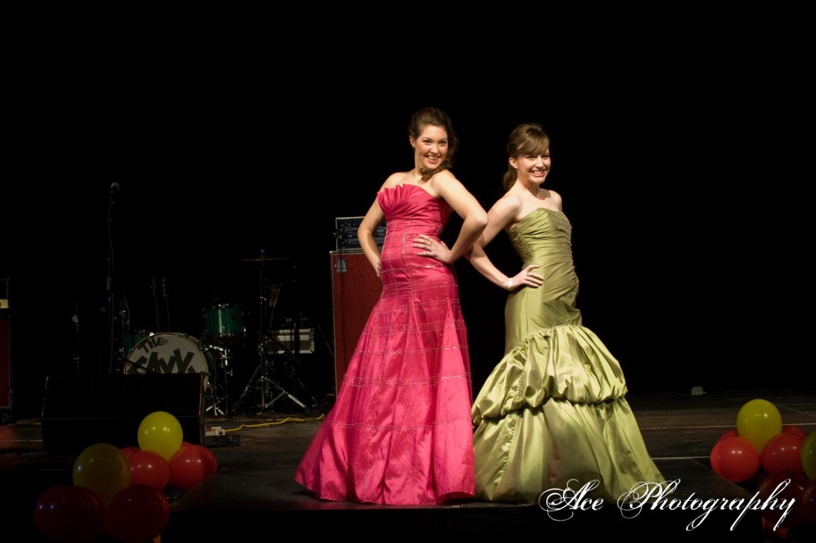 prom fashion show (1)